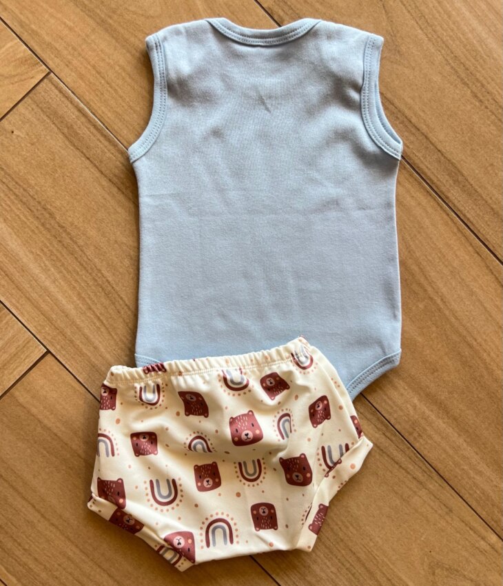 Conjunto Infantil Feminino Body Babador e Short Estampado Fernanda Ramos Kids