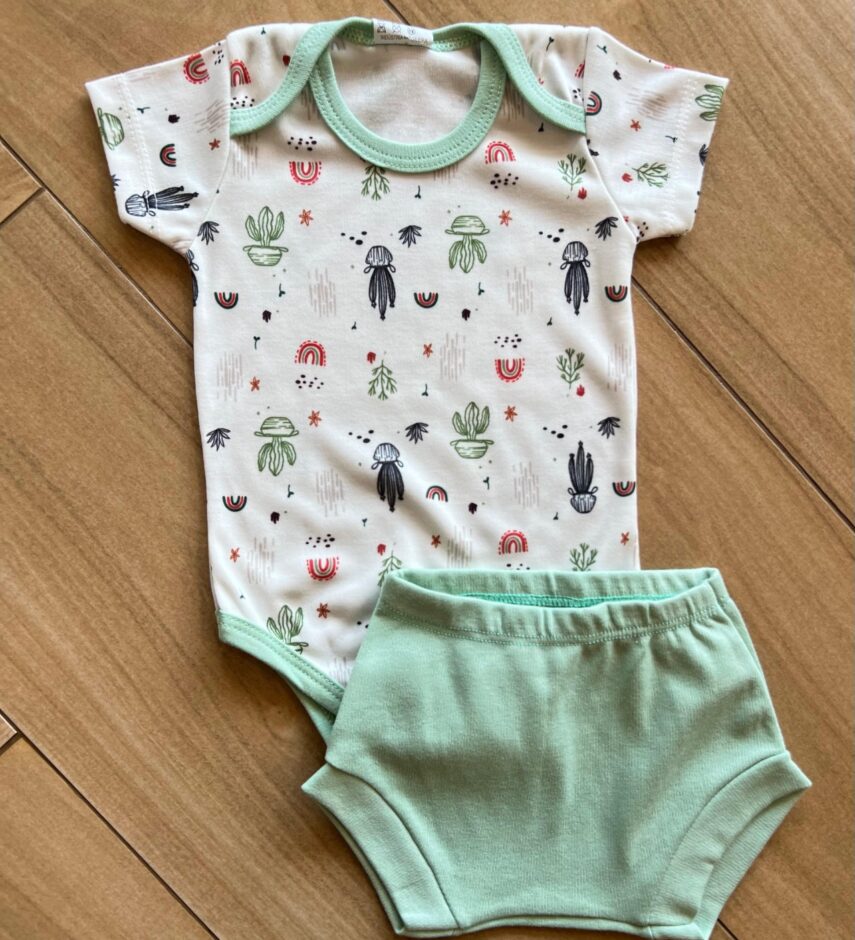 Conjunto Infantil Feminino Body Caquito e Short Verde Fernanda Ramos Kids