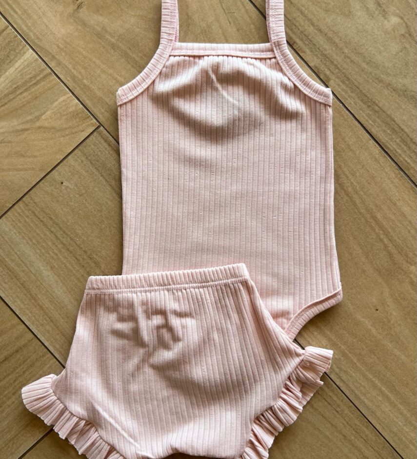 fernandaramoskids com br Conjunto Infantil Feminino Body de Alcinha e Calcinha Canelada2