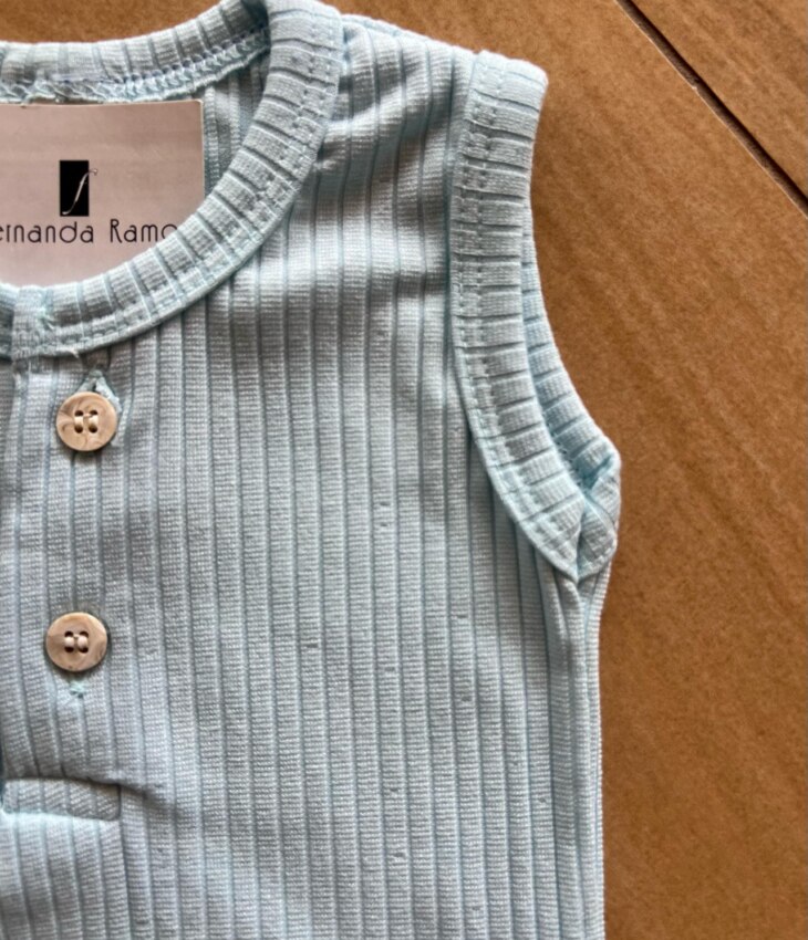 fernandaramoskids com br Conjunto Infantil Feminino Body Regata e Short Azul Bebê1