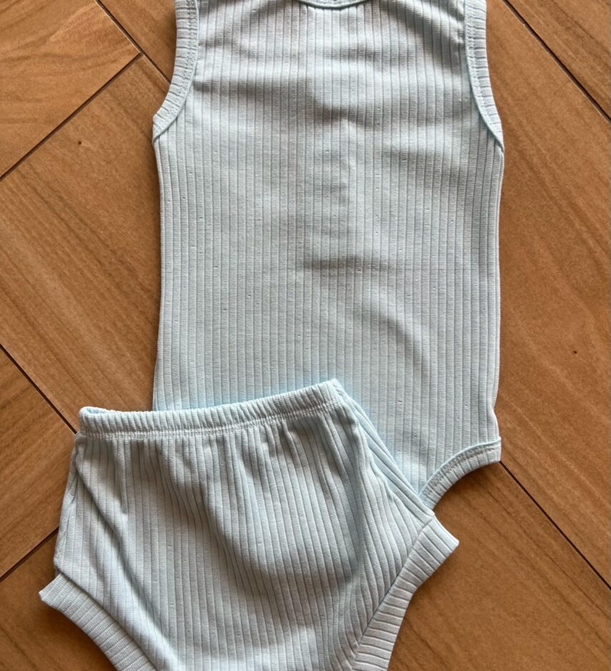 fernandaramoskids com br Conjunto Infantil Feminino Body Regata e Short Azul Bebê3