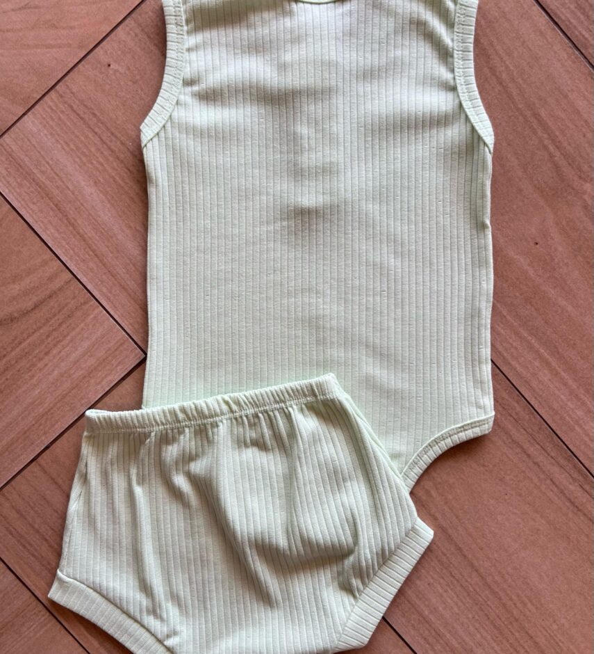 Conjunto Infantil Feminino Body Regata e Short Verde Fernanda Ramos Kids