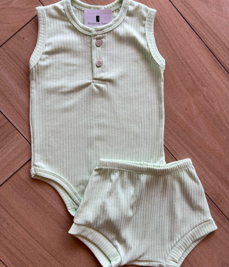 Conjunto Infantil Feminino Body Regata e Short Verde Fernanda Ramos Kids