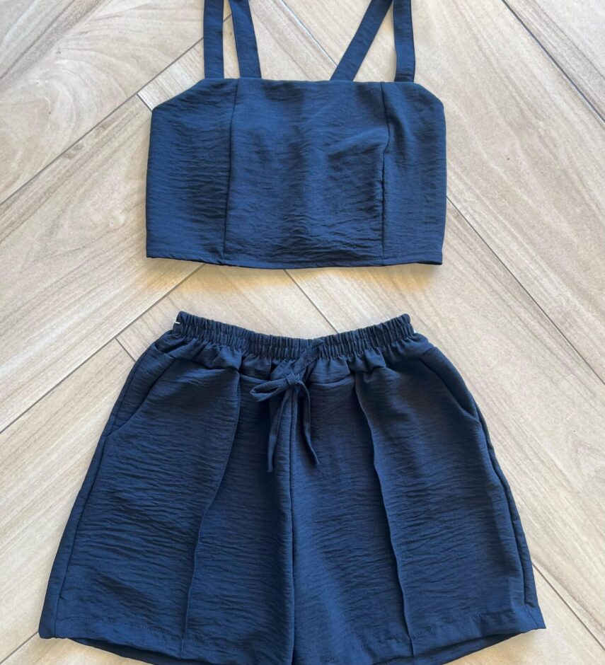 Conjunto Infantil Feminino Cropped com Lastex e Short Preto Fernanda Ramos Kids