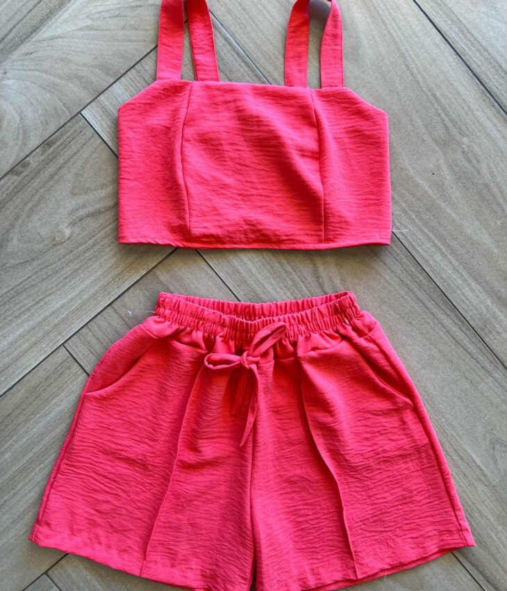 Conjunto Infantil Feminino Cropped com Lastex e Short Rosa Fernanda Ramos Kids