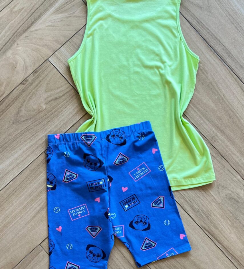 fernandaramoskids com br Conjunto Infantil Feminino Regata Les Fil Les e Bermuda Estampada2