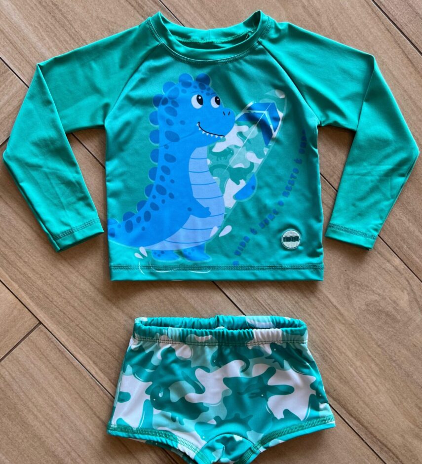 Conjunto Infantil Masculino Blusa Térmica e Sunga A Vida é Surf Fernanda Ramos Kids