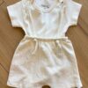 Conjunto Infantil Masculino Body e Jardineira Mesclada Off White Fernanda Ramos Kids