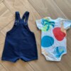 fernandaramoskids com br Conjunto Infantil Masculino Body Manga Curta e Jardineira Moletom2