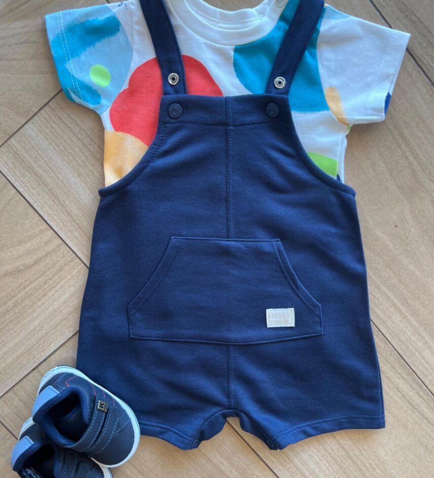 Conjunto Infantil Masculino Body Manga Curta e Jardineira Moletom Fernanda Ramos Kids