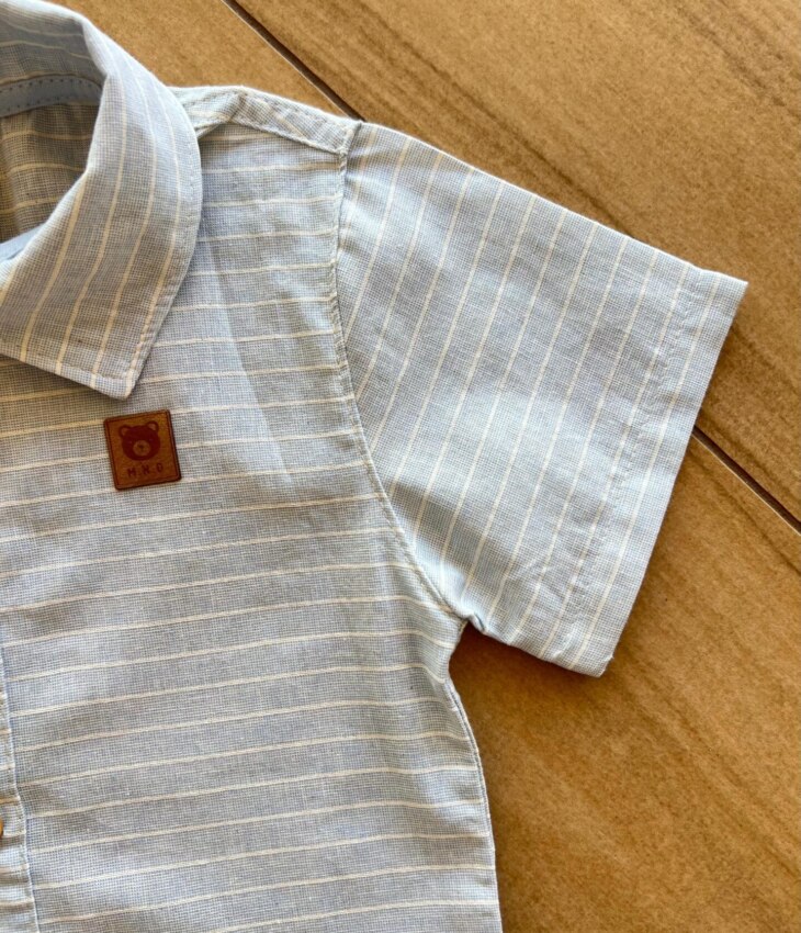 fernandaramoskids com br Conjunto Infantil Masculino Camisa Listrada e Bermuda Bege 1