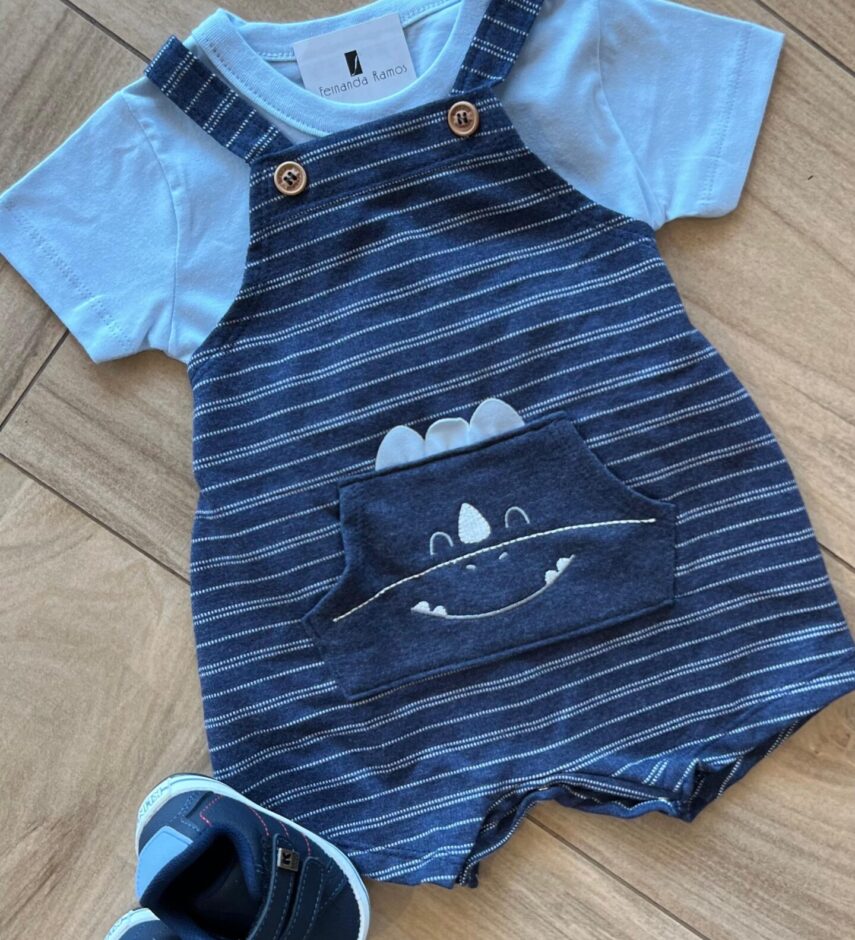 fernandaramoskids com br Conjunto Infantil Masculino Camiseta Azul e Jardineira 1