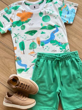 fernandaramoskids com br Conjunto Infantil Masculino Camiseta e Bermuda Mundo Dino 1