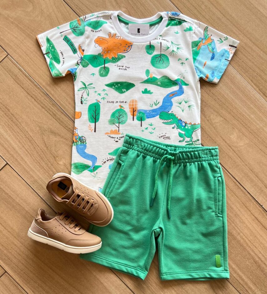 Conjunto Infantil Masculino Camiseta e Bermuda Mundo Dino Fernanda Ramos Kids