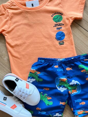 fernandaramoskids com br Conjunto Infantil Masculino Camiseta e Bermuda Mundo Dino Azul 1