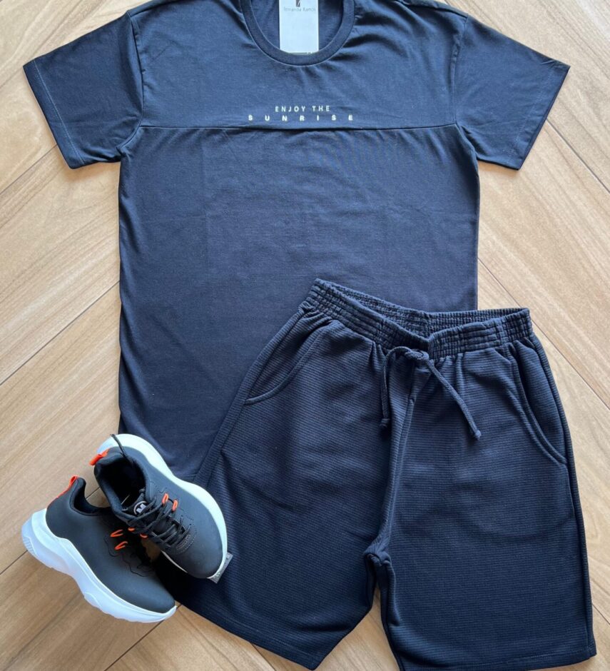 Conjunto Infantil Masculino Camiseta Enjoy e Bermuda Preto Fernanda Ramos Kids