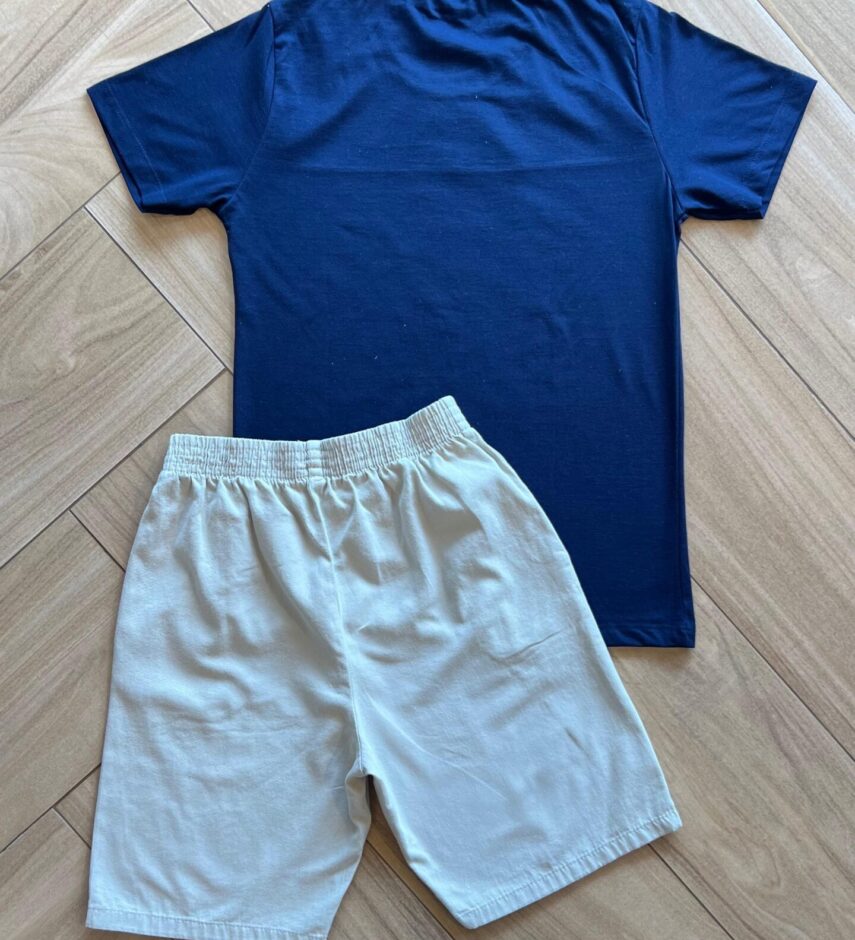 fernandaramoskids com br Conjunto Infantil Masculino Camiseta Just Enjoy e Bermuda Bege2