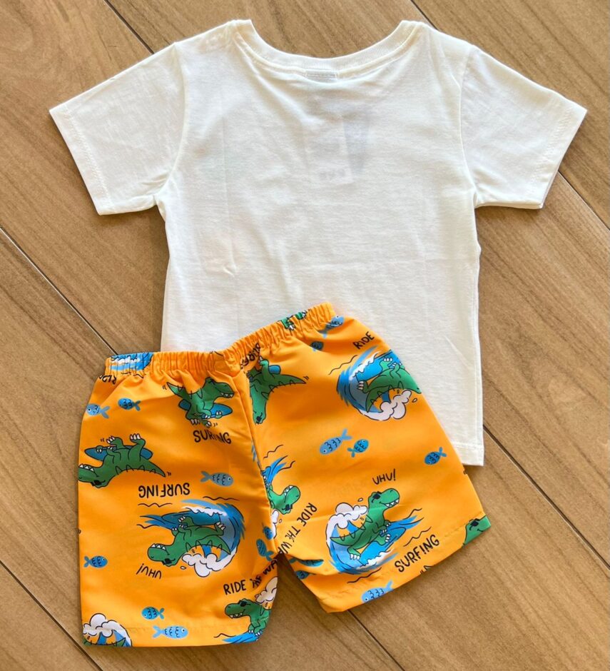 fernandaramoskids com br Conjunto Infantil Masculino Camiseta Roarsome e Bermuda Estampada2