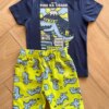fernandaramoskids com br Conjunto Infantil Masculino Camiseta Tem um Dino na Cidade e Bermuda3