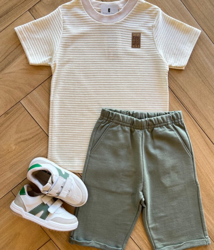 Conjunto Infantil Masculino Camiseta Texturizada e Bermuda Verde Fernanda Ramos Kids