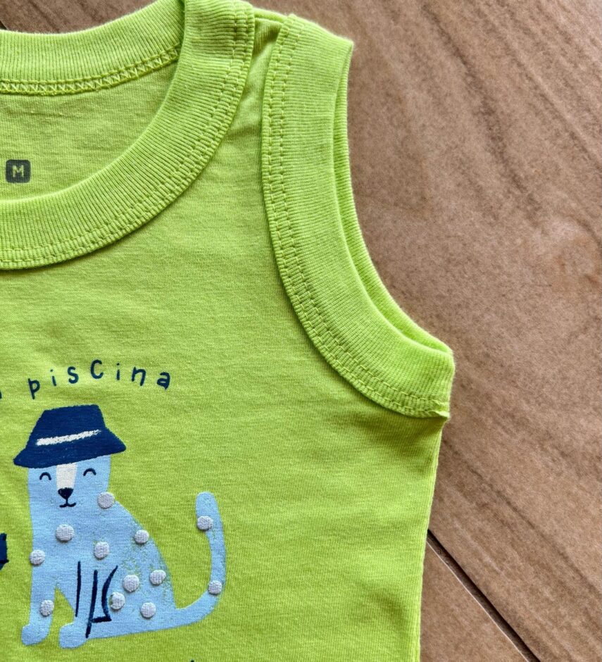 fernandaramoskids com br Conjunto Infantil Masculino Regata Amigos da Piscina e Bermuda Azul1