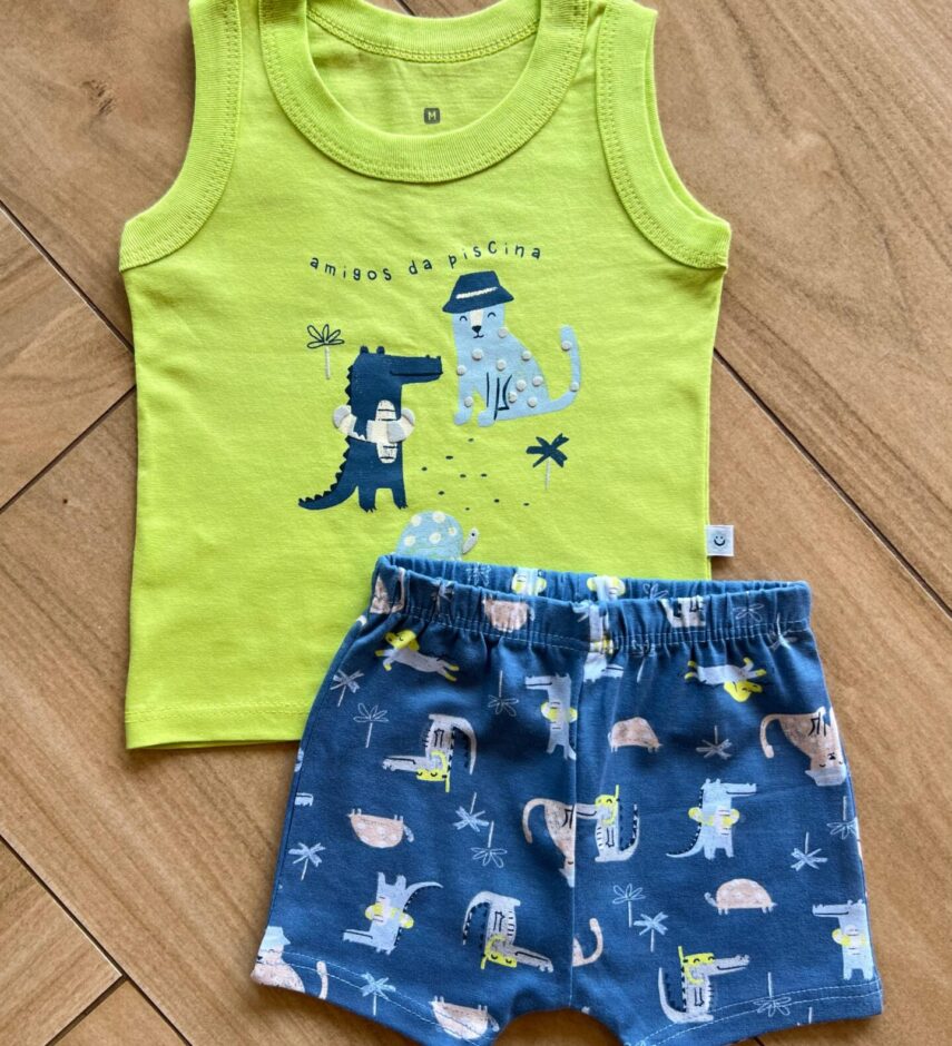 Conjunto Infantil Masculino Regata Amigos da Piscina e Bermuda Azul Fernanda Ramos Kids
