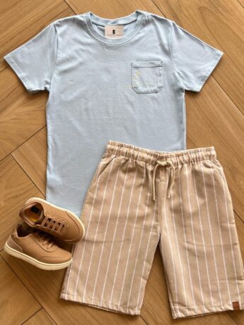 Conjunto Masculino Camiseta Azul Bebê e Bermuda Listrada Fernanda Ramos Kids