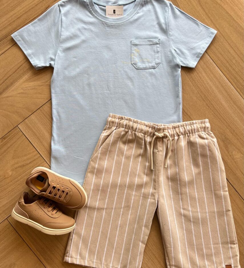 Conjunto Masculino Camiseta Azul Bebê e Bermuda Listrada Fernanda Ramos Kids