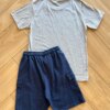 fernandaramoskids com br Conjunto Masculino Camiseta Cinza e Bermuda Azul 1