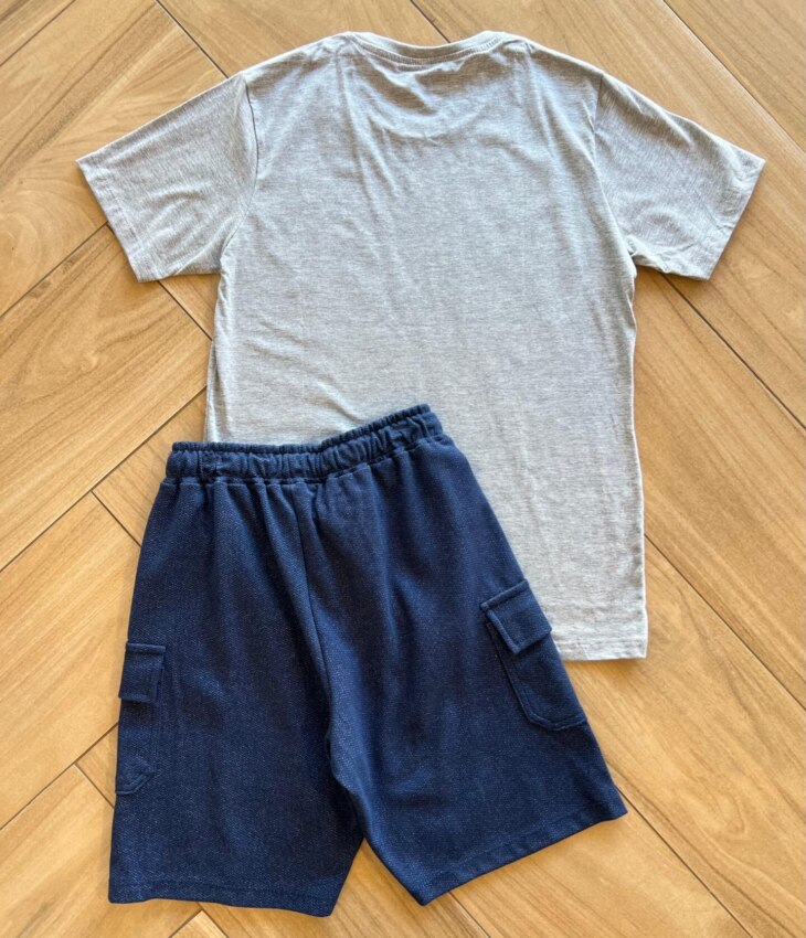 fernandaramoskids com br Conjunto Masculino Camiseta Cinza e Bermuda Azul 1