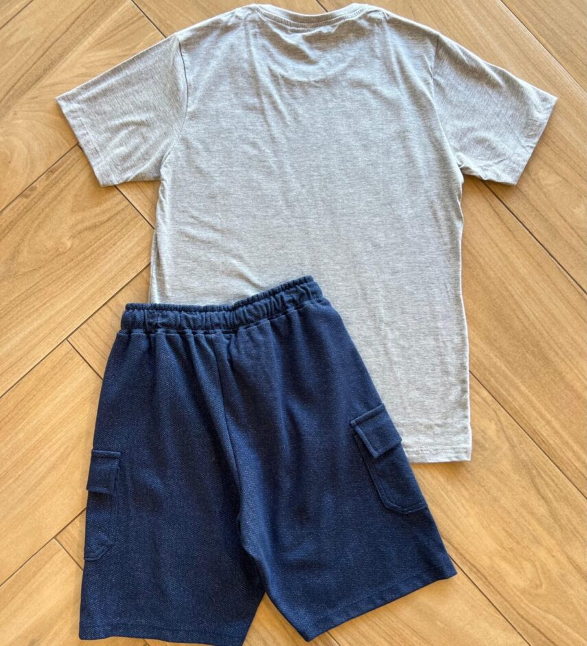 fernandaramoskids com br Conjunto Masculino Camiseta Cinza e Bermuda Azul 1