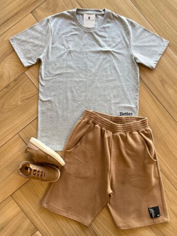 Conjunto Masculino Camiseta Cinza e Bermuda Caramelo Fernanda Ramos Kids