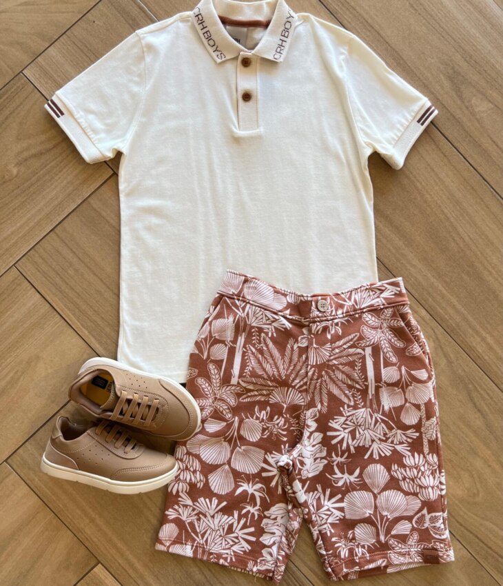 Conjunto Masculino Camiseta Creme e Bermuda Caramelo Fernanda ramos kids