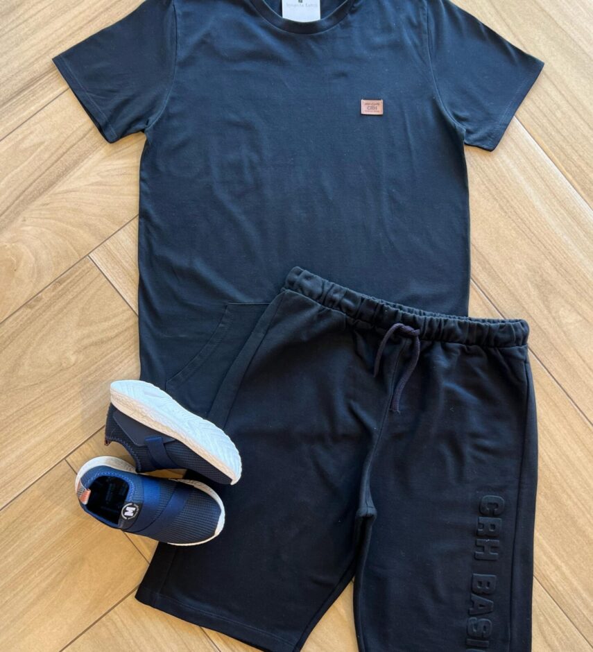 Conjunto Masculino Camiseta e Bermuda com Cordão Preto Fernanda Ramos Kids