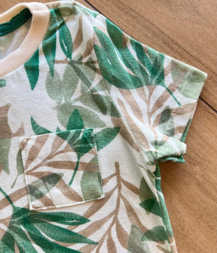 fernandaramoskids com br Conjunto Masculino Camiseta Folhas e Bermuda Verde 1