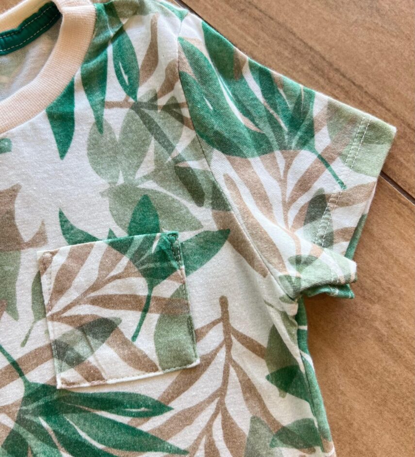 fernandaramoskids com br Conjunto Masculino Camiseta Folhas e Bermuda Verde 1