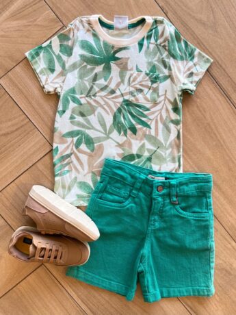 Conjunto Masculino Camiseta Folhas e Bermuda Verde Fernanda Ramos Kids