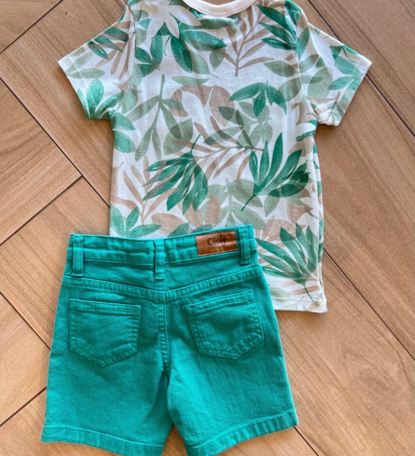 fernandaramoskids com br Conjunto Masculino Camiseta Folhas e Bermuda Verde 2