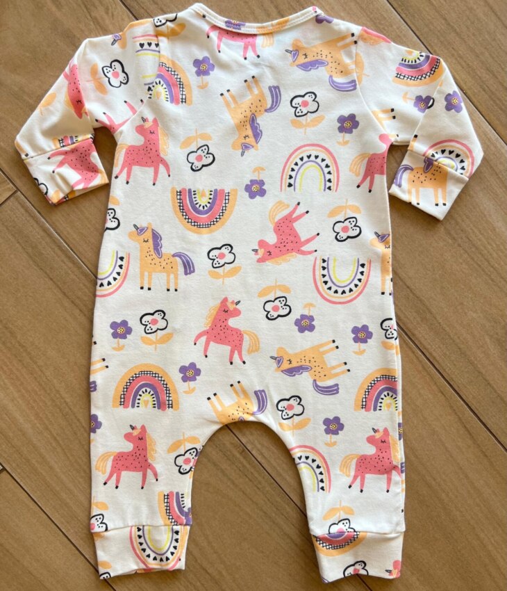 fernandaramoskids com br Macacão Infantil Feminino Manga Longa Flores e Bichinhos2