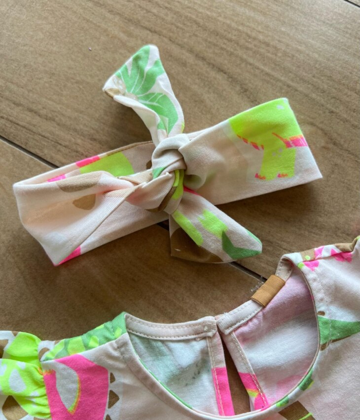 fernandaramoskids com br Macaquinho Infantil Feminino Meia Malha com Faixa Estampado1