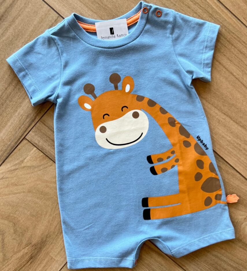 fernandaramoskids com br Macaquinho Infantil Masculino Manga Curta Girafinha 1