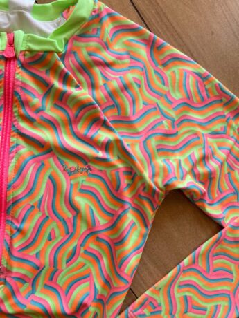 fernandaramoskids com br Maio Feminino Infantil Manda Longa Estampa Neon 1