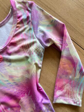 fernandaramoskids com br Maiô Feminino Infantil Manga Longa Unicórnios Lilás1