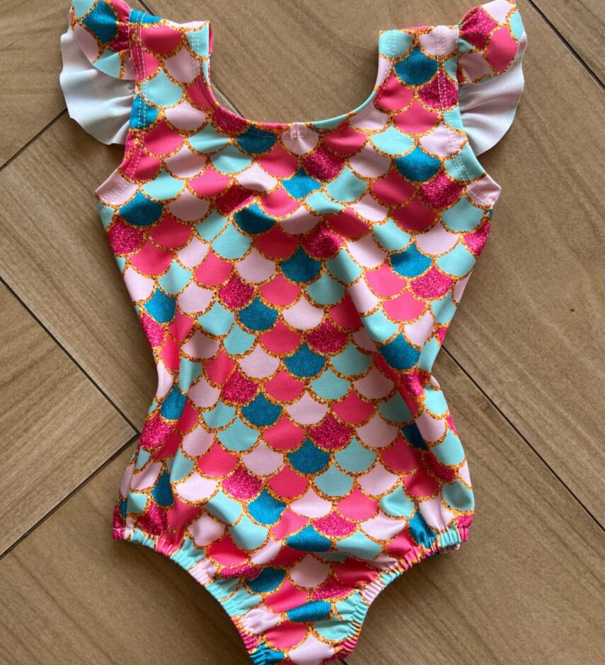 Maio Feminino Infantil Sereia Fundo Rosa Fernanda Ramos Kids