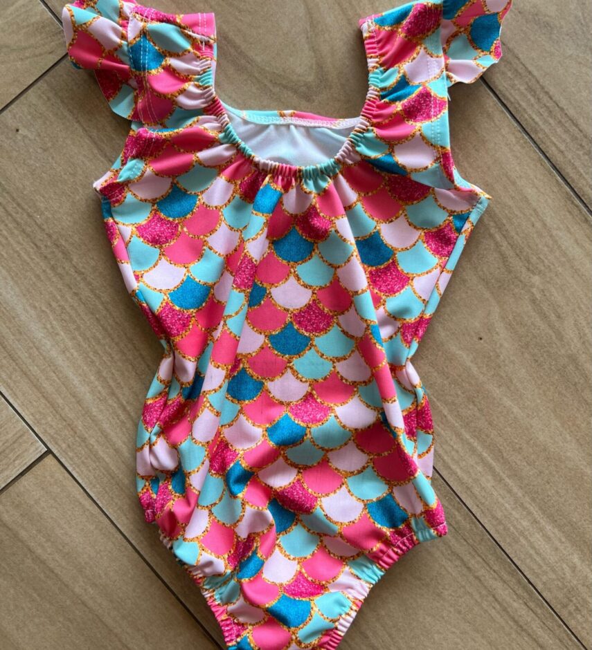 fernandaramoskids com br Maio Feminino Infantil Sereia Fundo Rosa 2