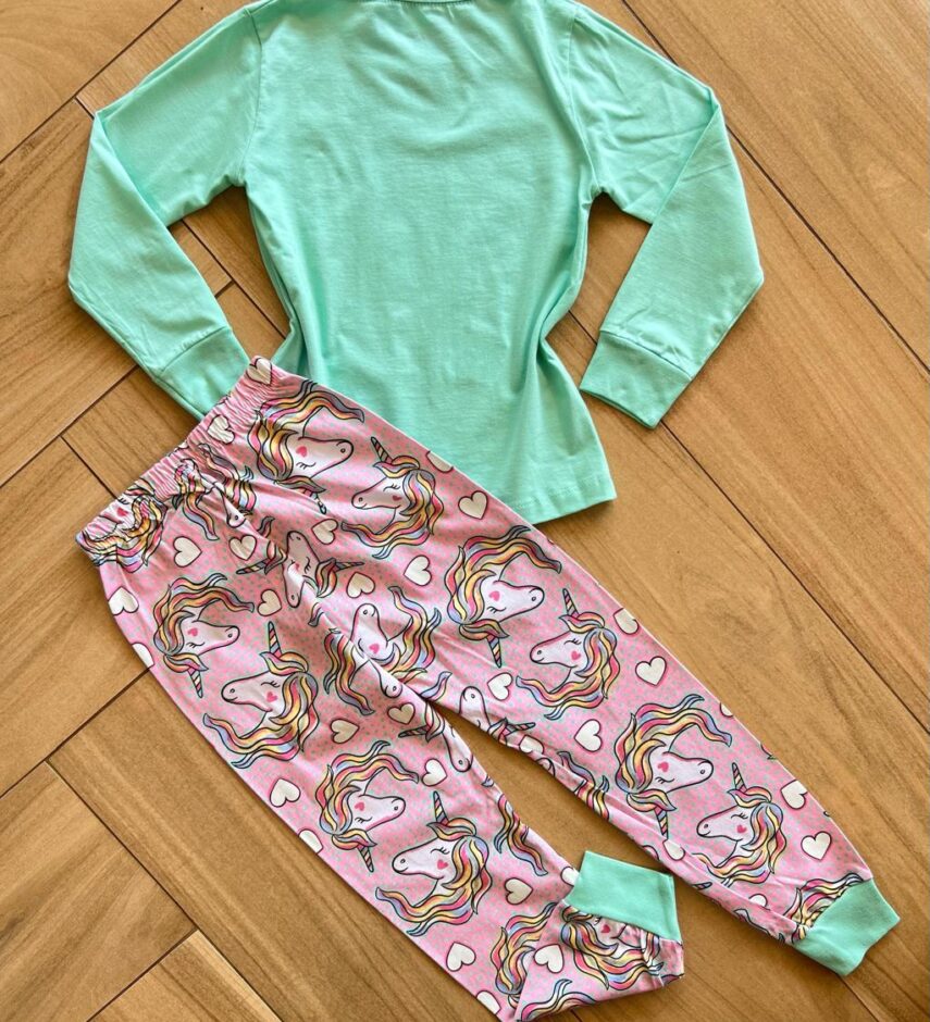 fernandaramoskids com br Pijama Infantil Feminino Blusa e Calça Unicórnio 1