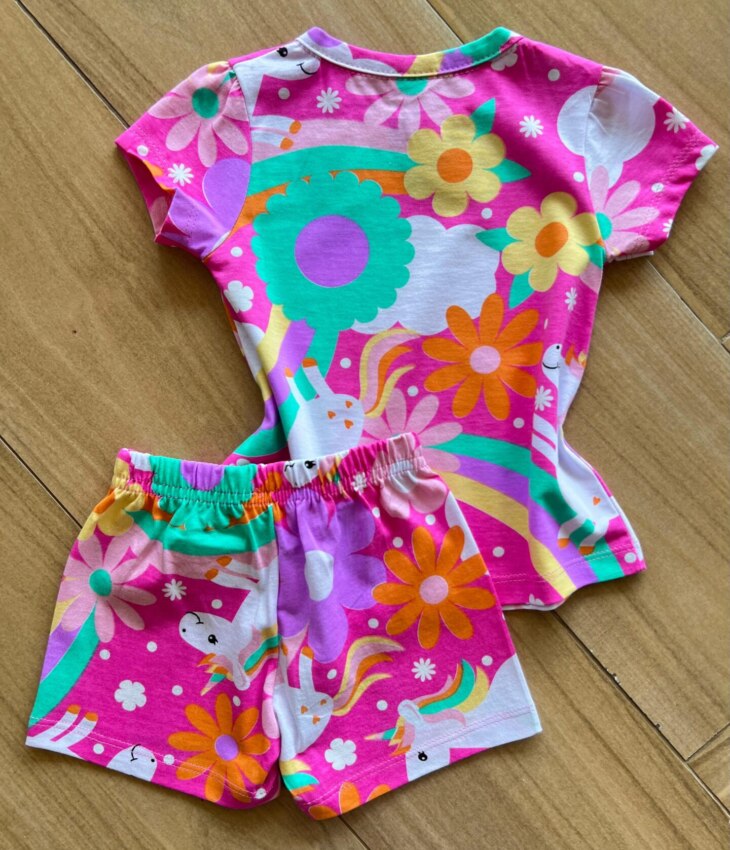 fernandaramoskids com br Pijama Infantil Feminino Rosa Blusa e Short Unicórnio Flor 2