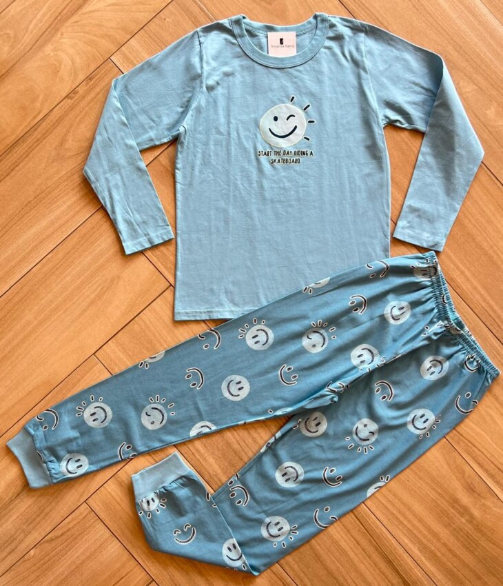 Pijama Infantil Masculino Blusa e Calça Estampa Carinha Feliz Fernanda Ramos Kids