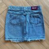 fernandaramoskids com br Saia Infantil Feminina Jeans Curta com Aplicações e Bolso2