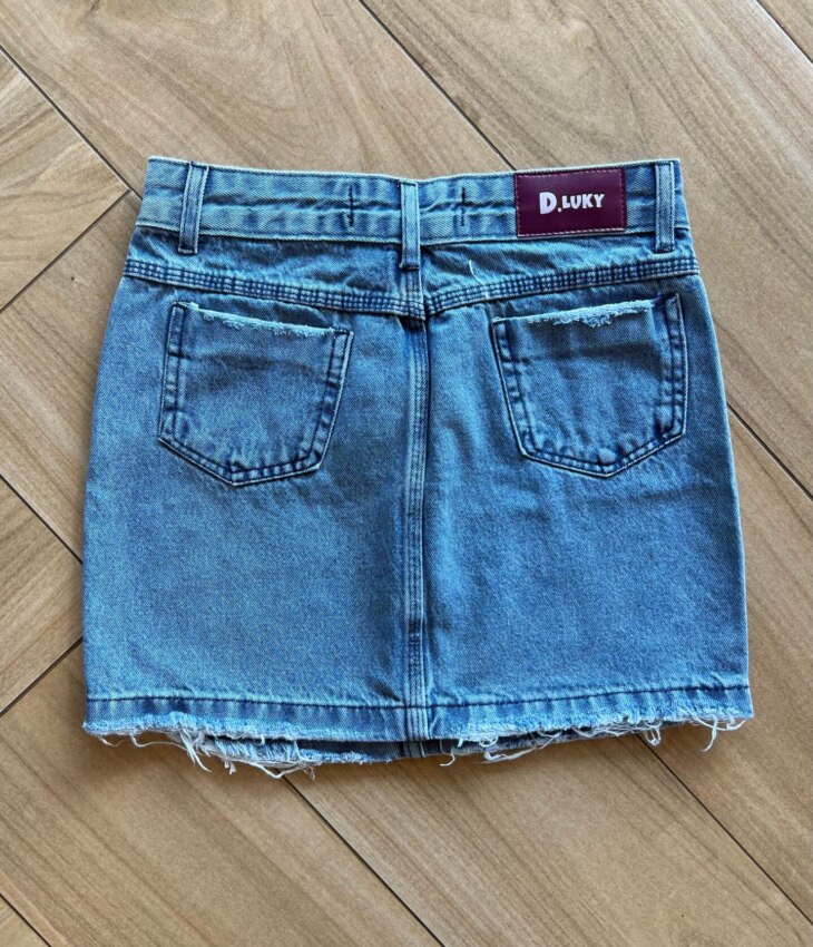 fernandaramoskids com br Saia Infantil Feminina Jeans Curta com Aplicações e Bolso2